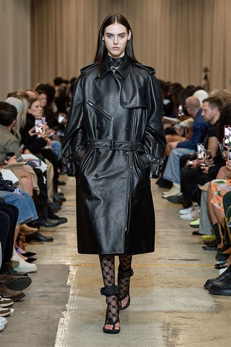 Vogue’s best looks from the Burberry spring/summer 2025 show